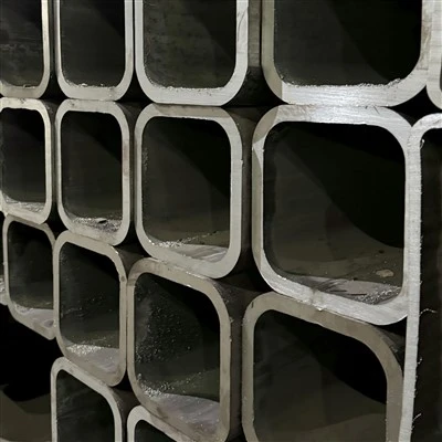 Section de boîte carrée ASTM A500