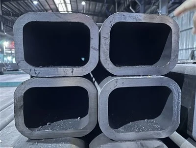 Tube carré sans soudure formé à chaud ASTM A501